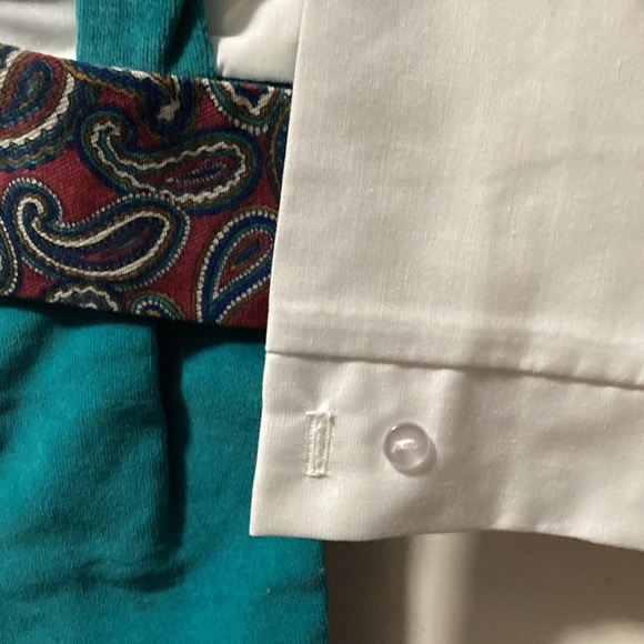 Boys 12mo Green Velveteen Onepiece + Paisley Bow tie HOLIDAY OUTFIT; NWOT - Picture 4 of 8